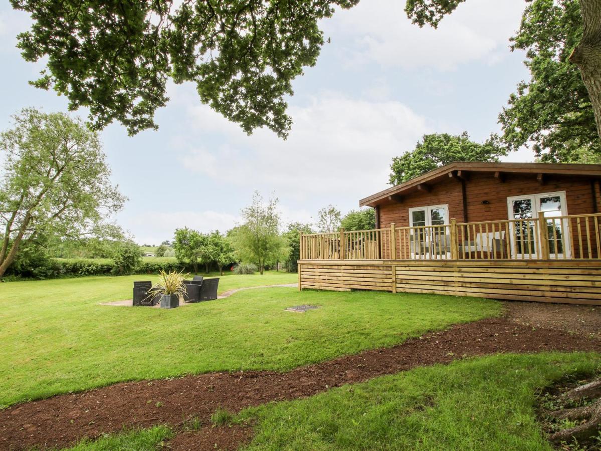 The Log Cabin Tenbury Εξωτερικό φωτογραφία